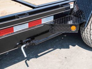Tilt Equipment Trailer Latch and Fender Step